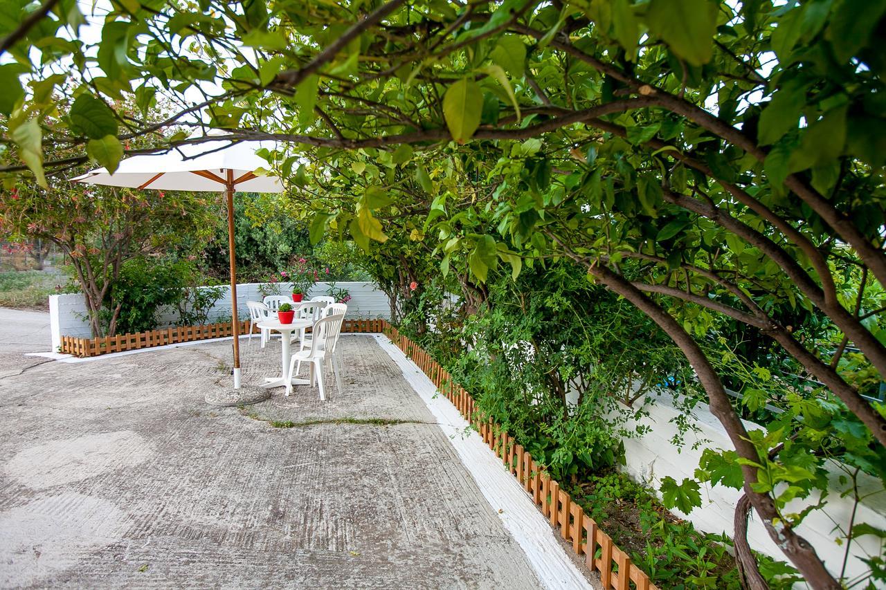 Orelia Pension โตโล ภายนอก รูปภาพ