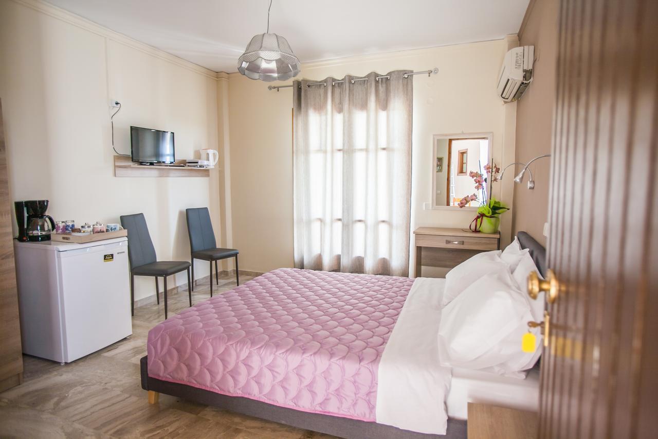 Orelia Pension โตโล ภายนอก รูปภาพ