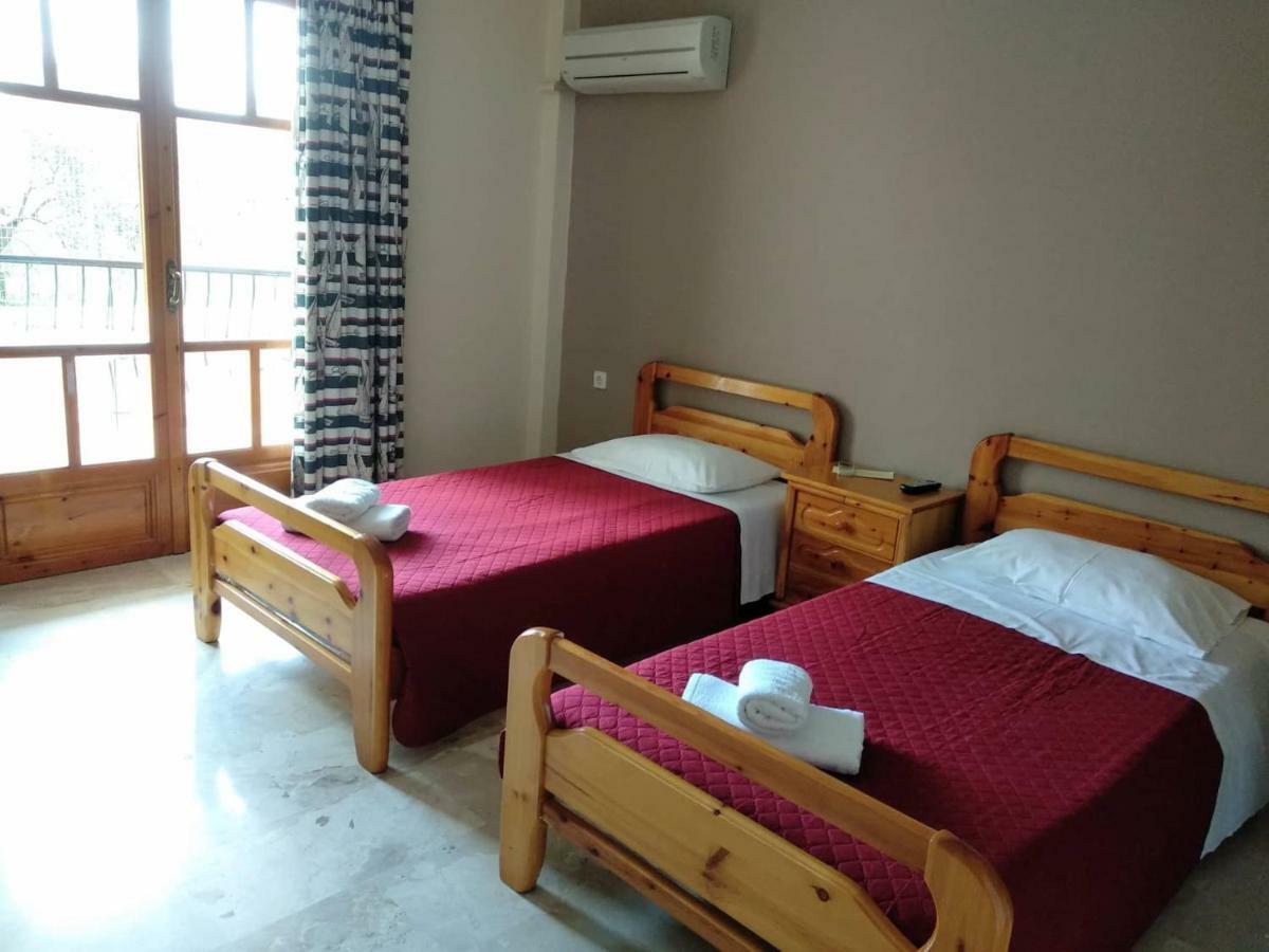Orelia Pension โตโล ภายนอก รูปภาพ