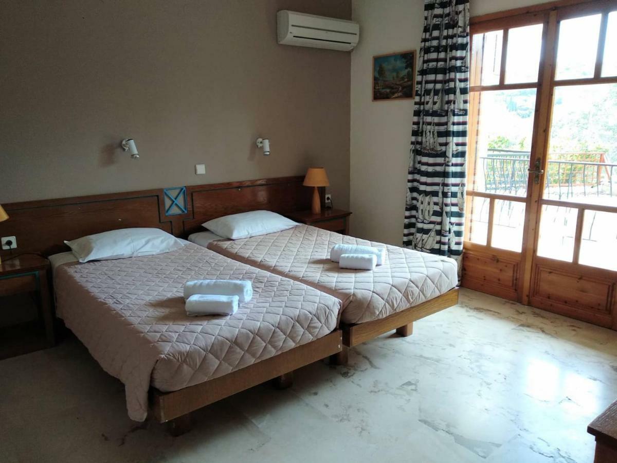 Orelia Pension โตโล ภายนอก รูปภาพ