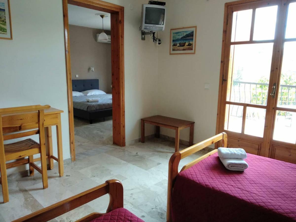 Orelia Pension โตโล ภายนอก รูปภาพ